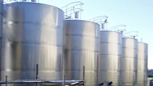 water storage tanks